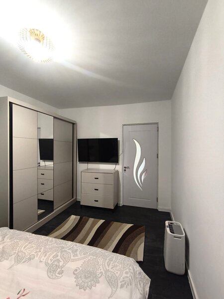 Berceni, Obregia, 52 mp, comision 0%, 86.000 EUR.